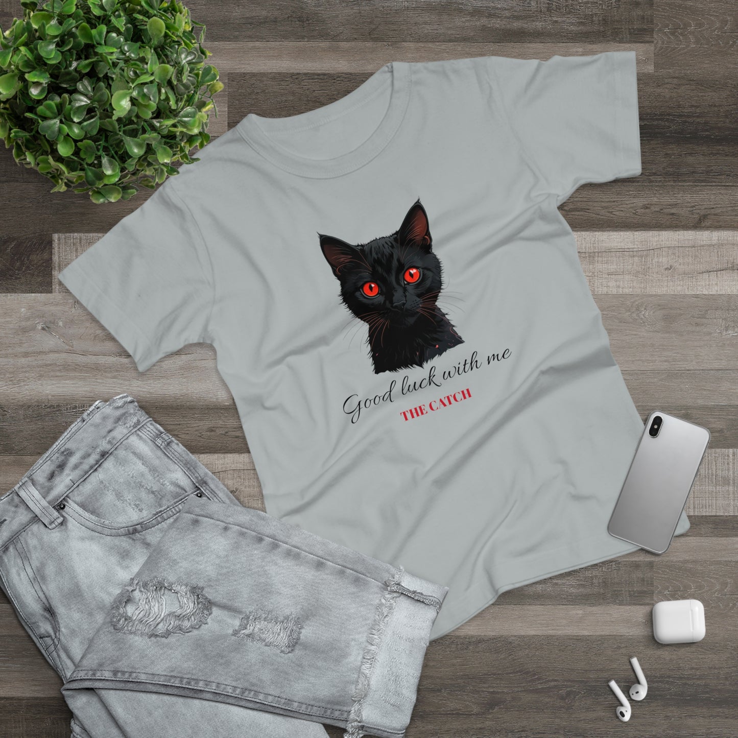 Good Luck Cat Women's T-Shirt - Playful Black Cat Design