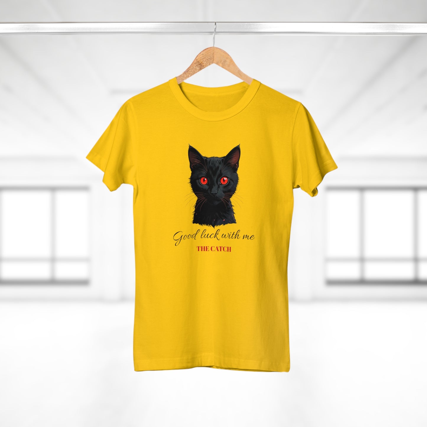 Good Luck Cat Women's T-Shirt - Playful Black Cat Design