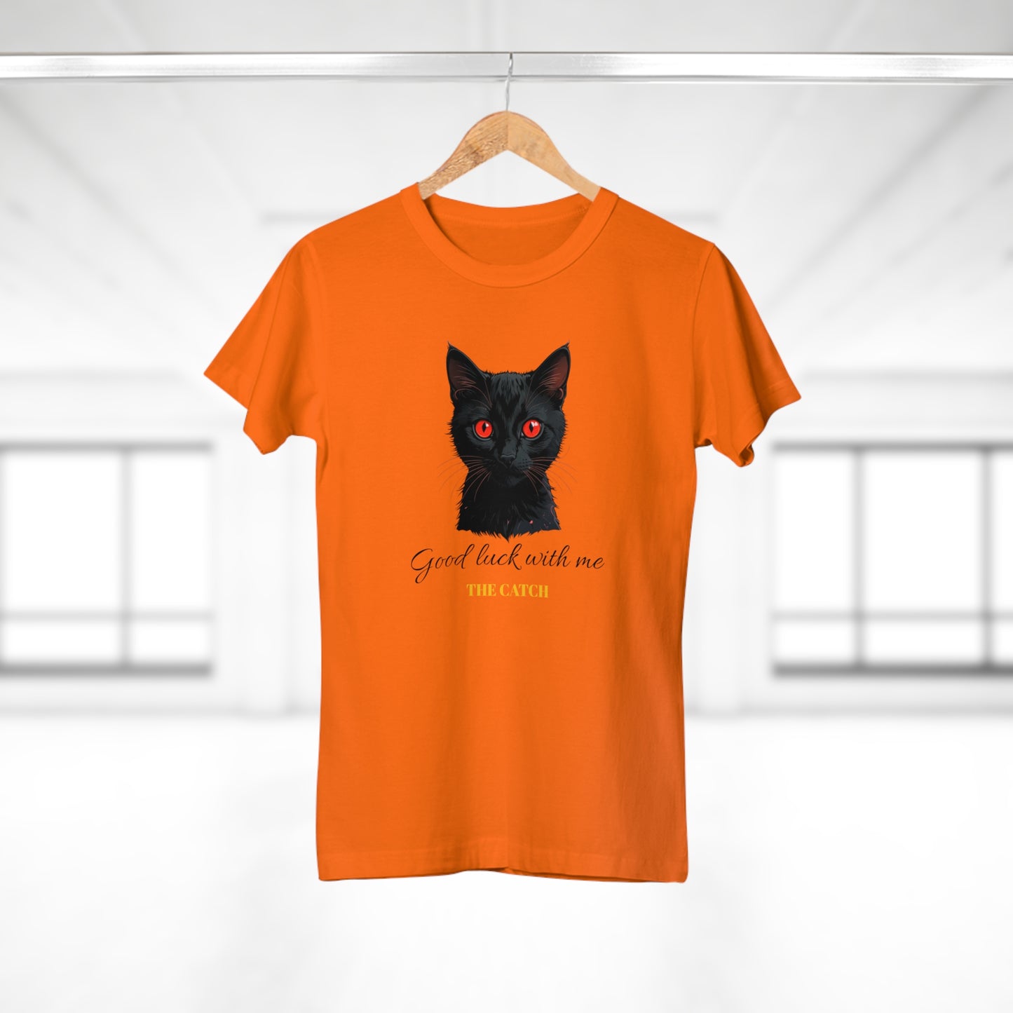 Good Luck Cat Women's T-Shirt - Playful Black Cat Design