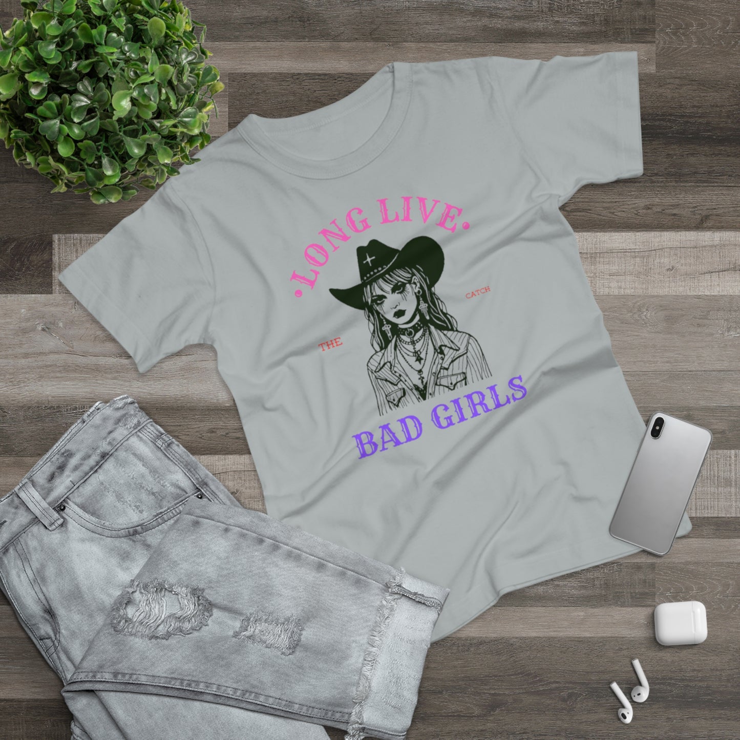 Long Live Bad Girls Women's T-Shirt - Trendy Graphic Tee for Bold Fashion Lovers