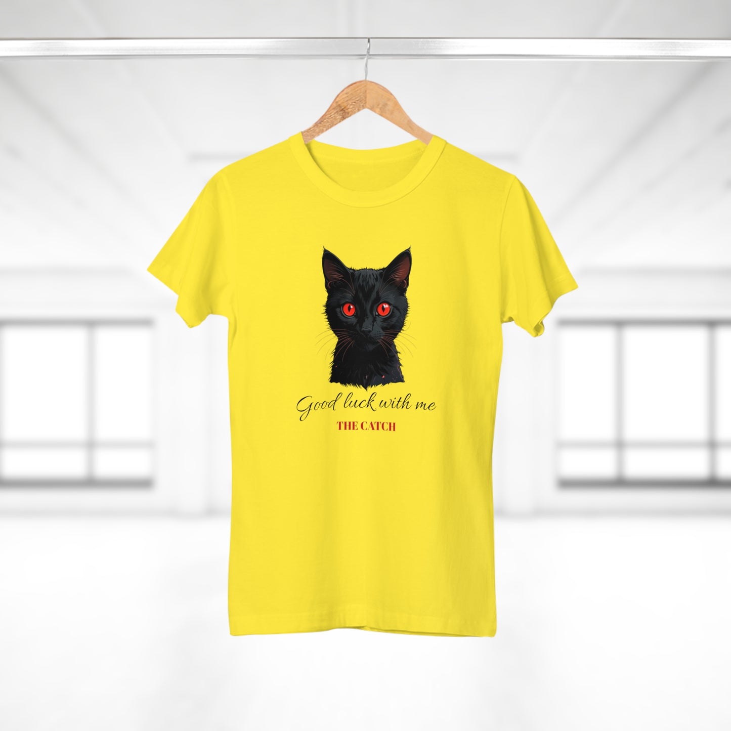 Good Luck Cat Women's T-Shirt - Playful Black Cat Design