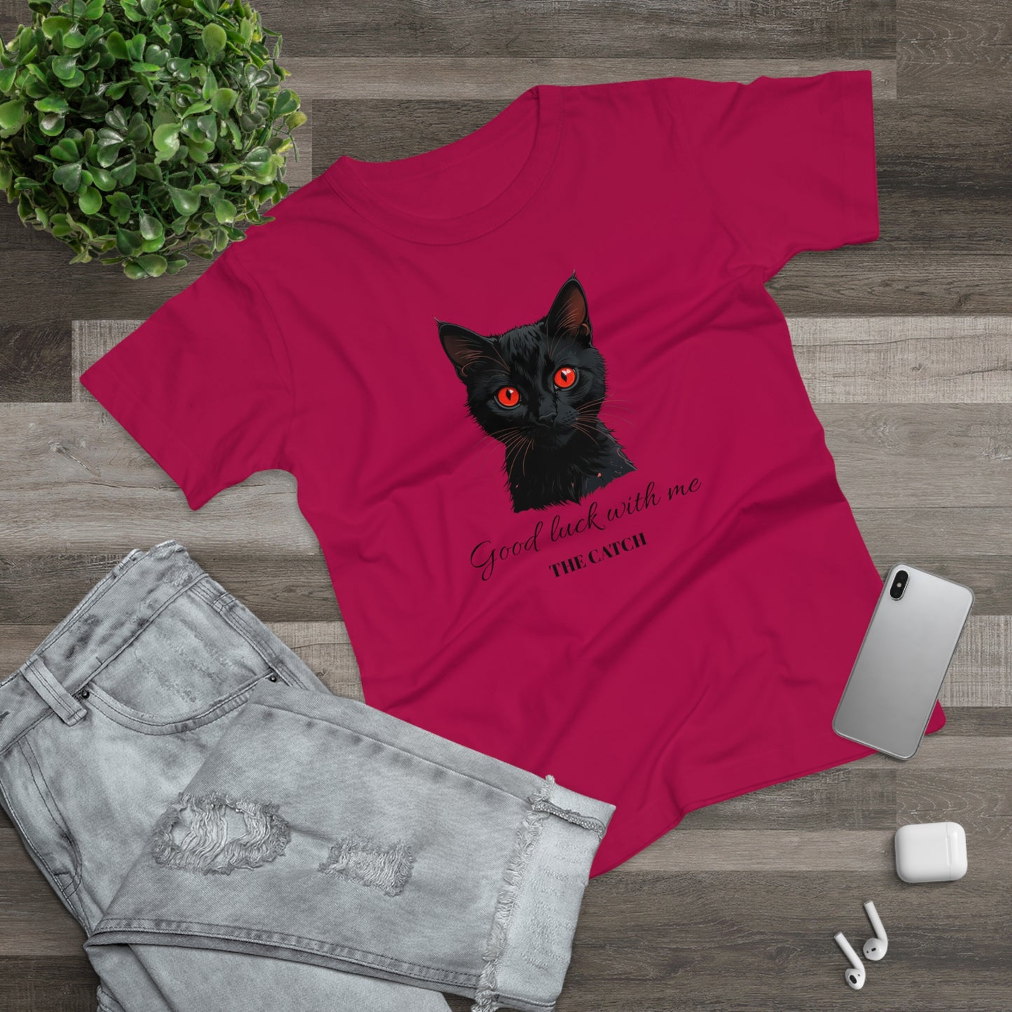 Good Luck Cat Women's T-Shirt - Playful Black Cat Design